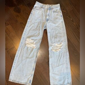 High Waisted Wide Leg Light Wash Knee Ripped Jeans US 6